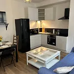 Hyper Centre T3 Spacious Perfect Location 아파트 *