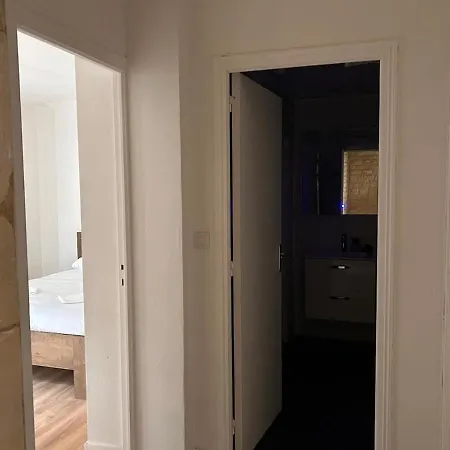 Hyper Centre T3 Spacious Perfect Location * Caen